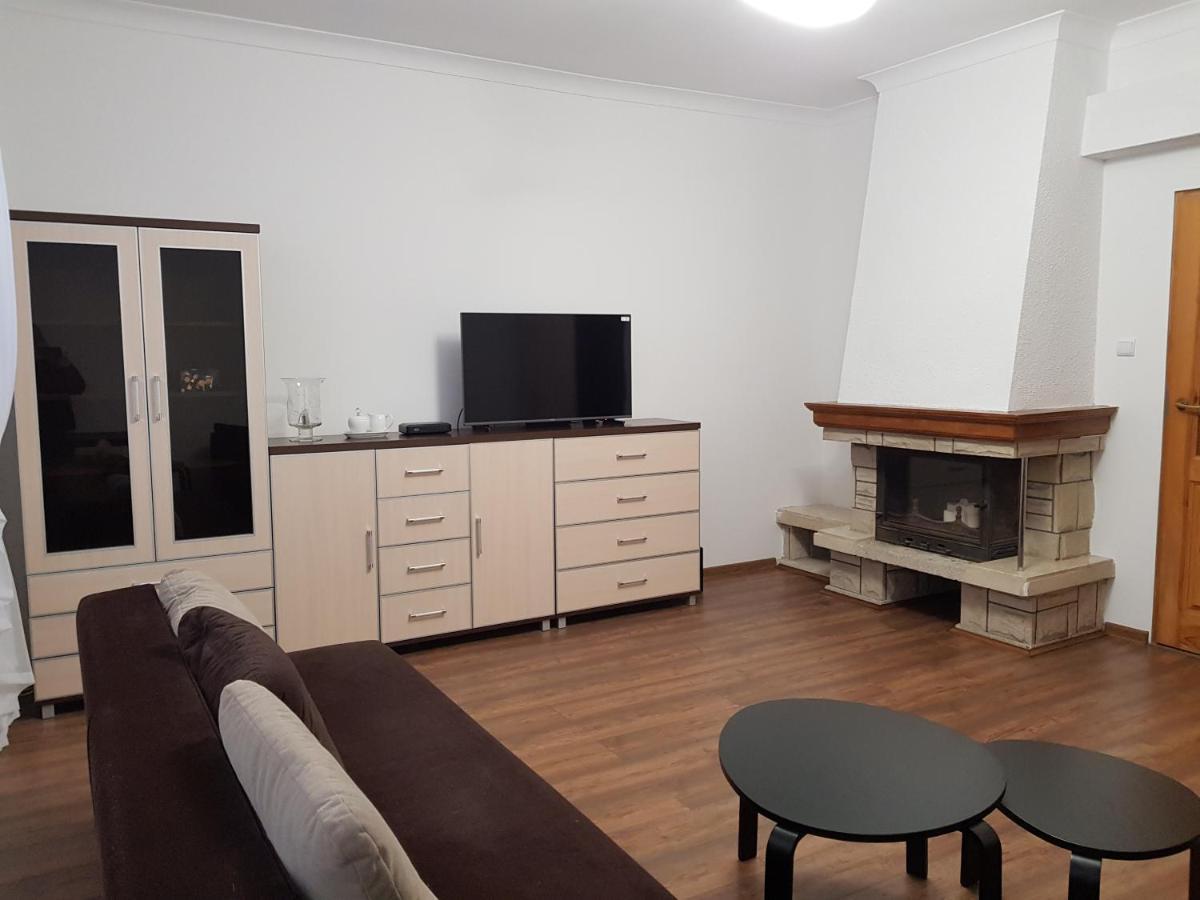 אוסטקה Apartament Vivienda מראה חיצוני תמונה