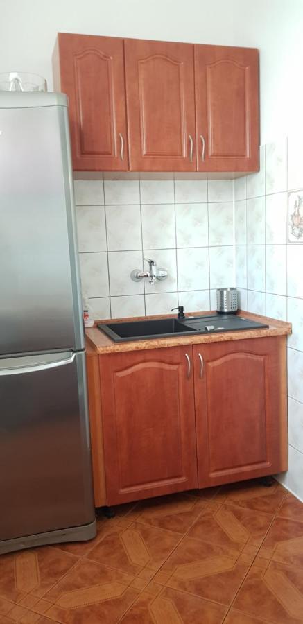 אוסטקה Apartament Vivienda מראה חיצוני תמונה